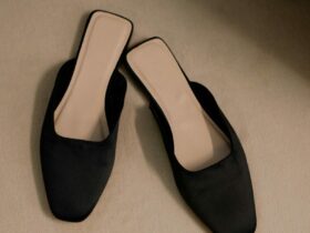 1712177836 Do heels hurt your feet These are chic flat shoes